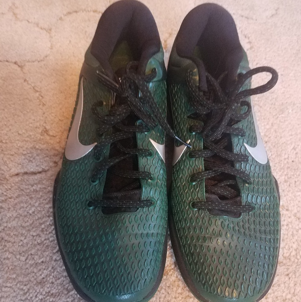Kobe Bryant Zoom 7